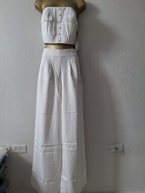 White High-Waist Wide-Leg Pants - Women